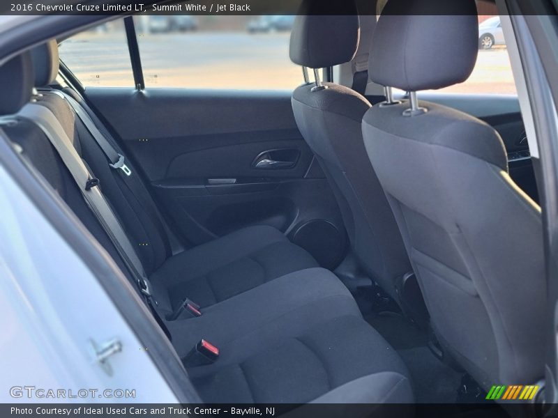 Summit White / Jet Black 2016 Chevrolet Cruze Limited LT