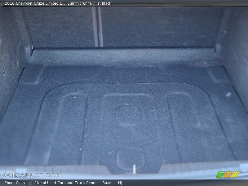 Summit White / Jet Black 2016 Chevrolet Cruze Limited LT