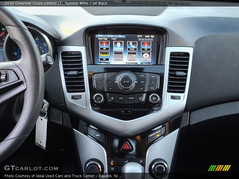 Summit White / Jet Black 2016 Chevrolet Cruze Limited LT
