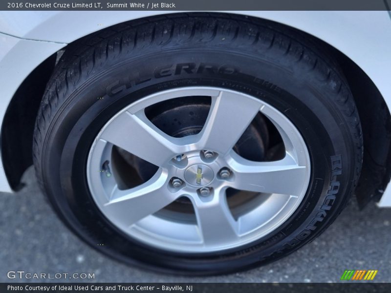 Summit White / Jet Black 2016 Chevrolet Cruze Limited LT