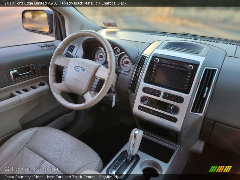 Tuxedo Black Metallic / Charcoal Black 2010 Ford Edge Limited AWD