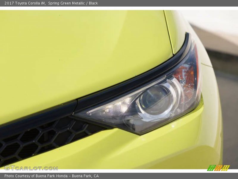 Spring Green Metallic / Black 2017 Toyota Corolla iM