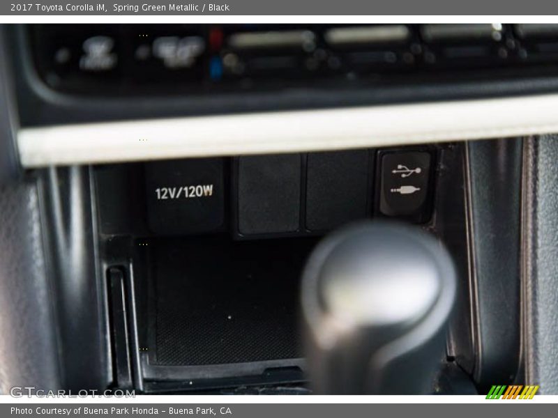 Spring Green Metallic / Black 2017 Toyota Corolla iM