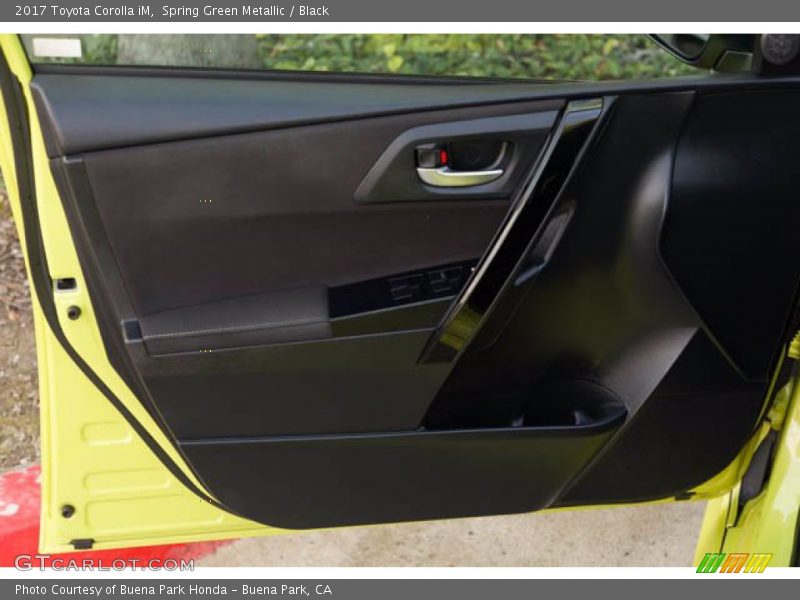 Spring Green Metallic / Black 2017 Toyota Corolla iM