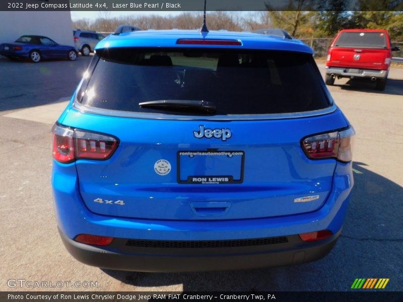 Laser Blue Pearl / Black 2022 Jeep Compass Latitude 4x4