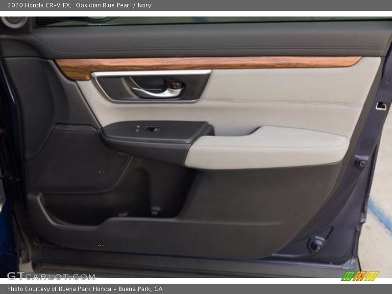 Obsidian Blue Pearl / Ivory 2020 Honda CR-V EX