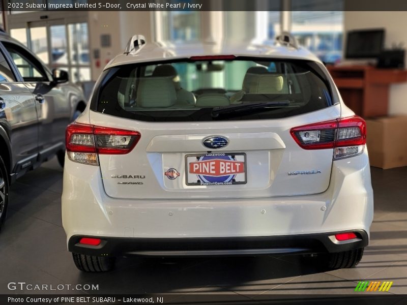 Crystal White Pearl / Ivory 2022 Subaru Impreza Limited 5-Door