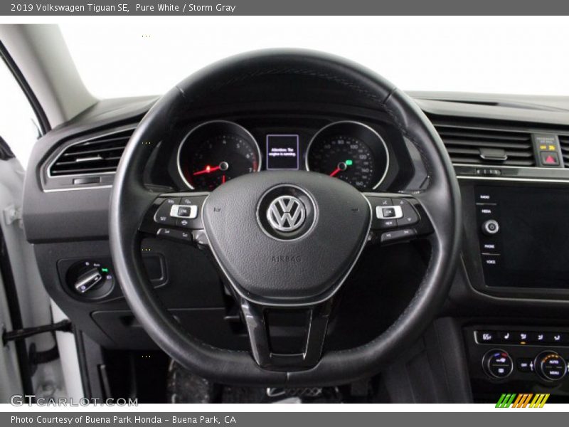 Pure White / Storm Gray 2019 Volkswagen Tiguan SE