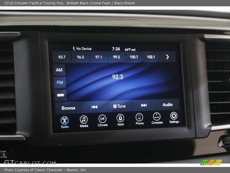 Brilliant Black Crystal Pearl / Black/Diesel 2018 Chrysler Pacifica Touring Plus