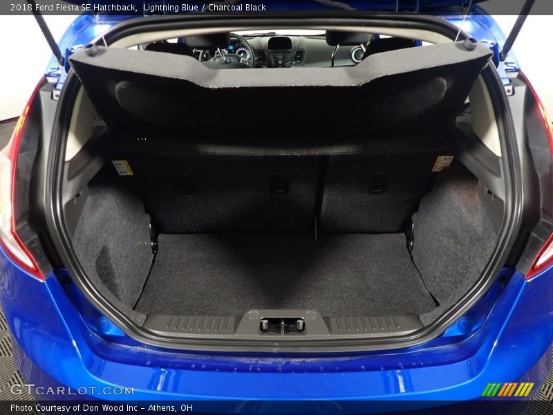 Lightning Blue / Charcoal Black 2018 Ford Fiesta SE Hatchback