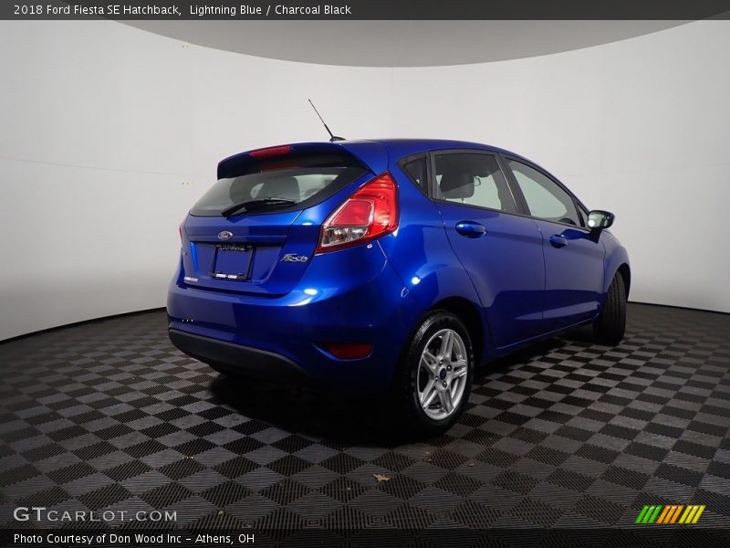 Lightning Blue / Charcoal Black 2018 Ford Fiesta SE Hatchback