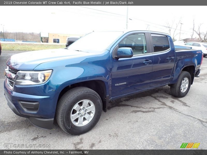 Front 3/4 View of 2019 Colorado WT Crew Cab 4x4
