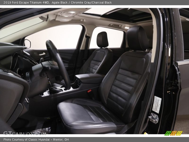 Agate Black / Chromite Gray/Charcoal Black 2019 Ford Escape Titanium 4WD