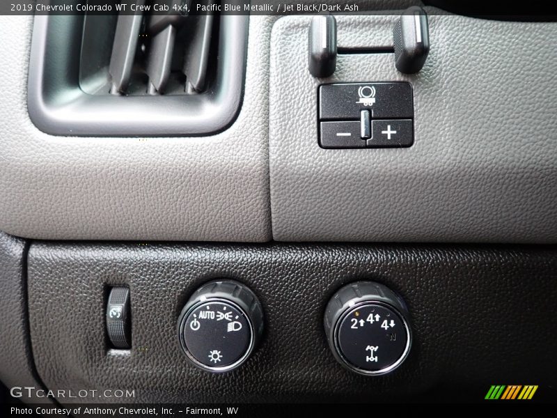 Controls of 2019 Colorado WT Crew Cab 4x4