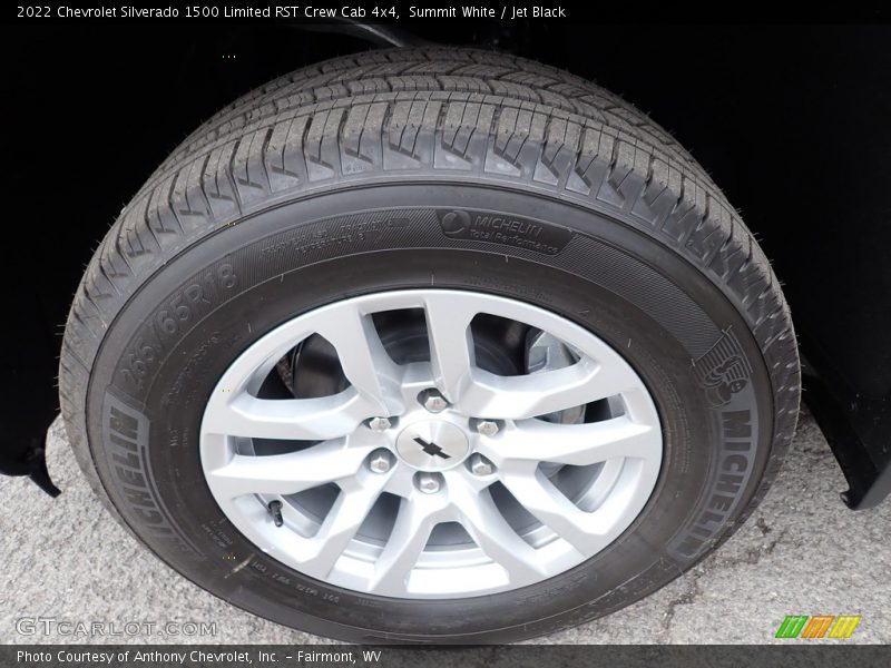 Summit White / Jet Black 2022 Chevrolet Silverado 1500 Limited RST Crew Cab 4x4