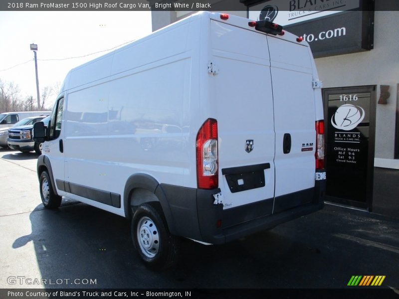 Bright White / Black 2018 Ram ProMaster 1500 High Roof Cargo Van