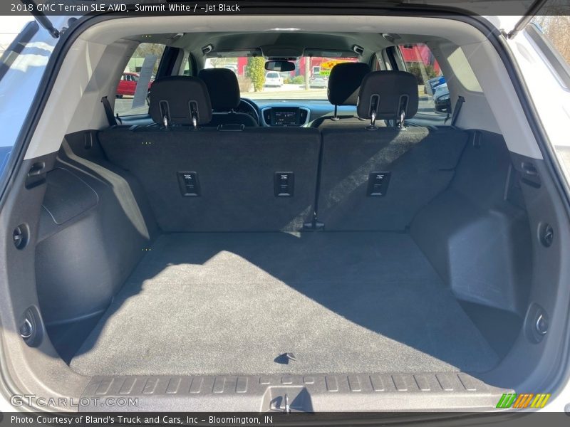 Summit White / ­Jet Black 2018 GMC Terrain SLE AWD