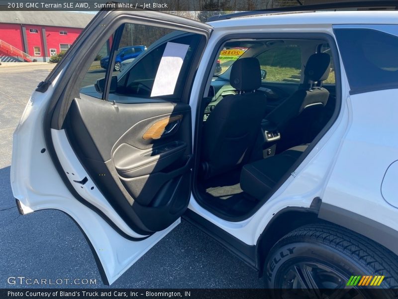 Summit White / ­Jet Black 2018 GMC Terrain SLE AWD