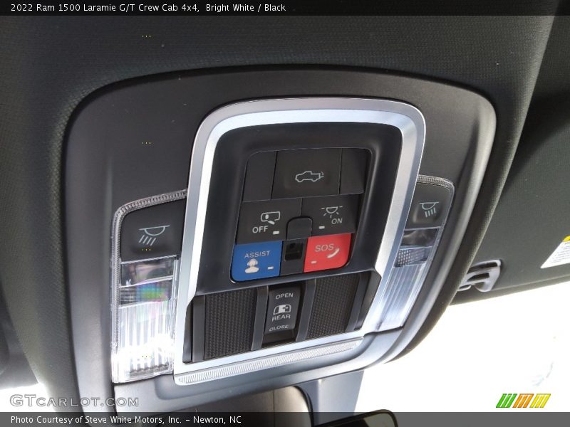 Bright White / Black 2022 Ram 1500 Laramie G/T Crew Cab 4x4