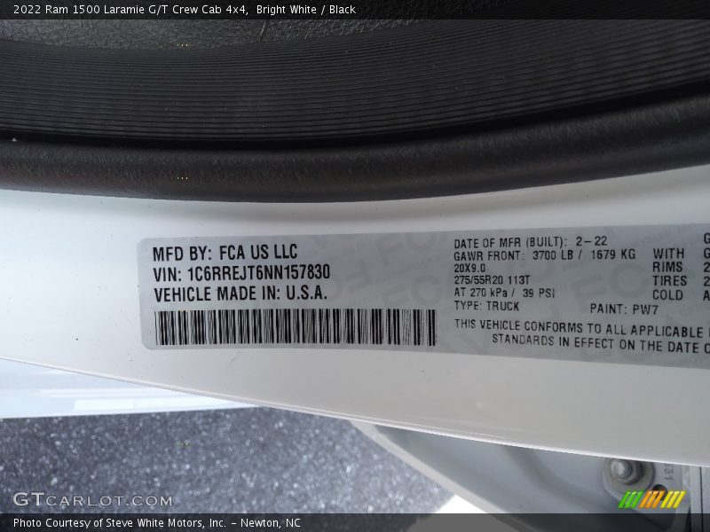 Bright White / Black 2022 Ram 1500 Laramie G/T Crew Cab 4x4
