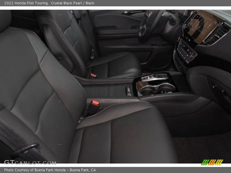 Crystal Black Pearl / Black 2022 Honda Pilot Touring