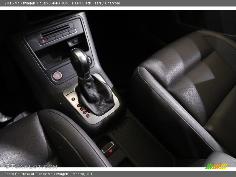  2016 Tiguan S 4MOTION 6 Speed Automatic Shifter