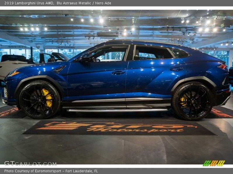  2019 Urus AWD Blu Astraeus Metallic