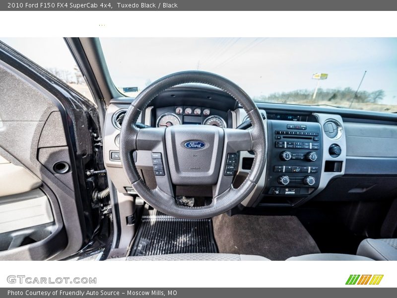 Tuxedo Black / Black 2010 Ford F150 FX4 SuperCab 4x4