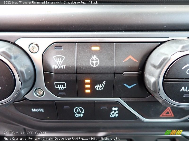 Snazzberry Pearl / Black 2022 Jeep Wrangler Unlimited Sahara 4x4