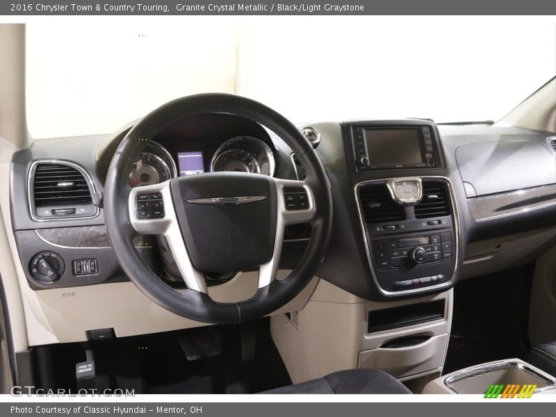 Granite Crystal Metallic / Black/Light Graystone 2016 Chrysler Town & Country Touring