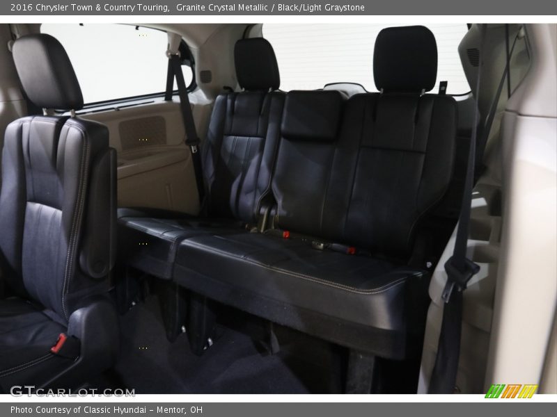 Granite Crystal Metallic / Black/Light Graystone 2016 Chrysler Town & Country Touring