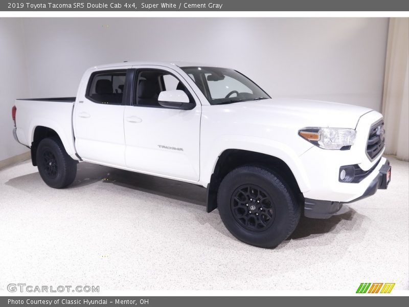 Super White / Cement Gray 2019 Toyota Tacoma SR5 Double Cab 4x4