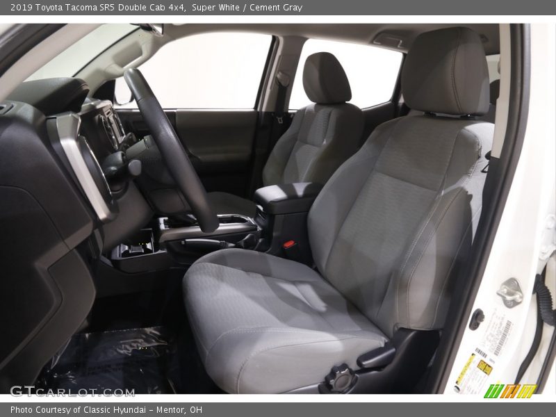 Super White / Cement Gray 2019 Toyota Tacoma SR5 Double Cab 4x4