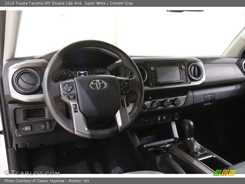 Super White / Cement Gray 2019 Toyota Tacoma SR5 Double Cab 4x4