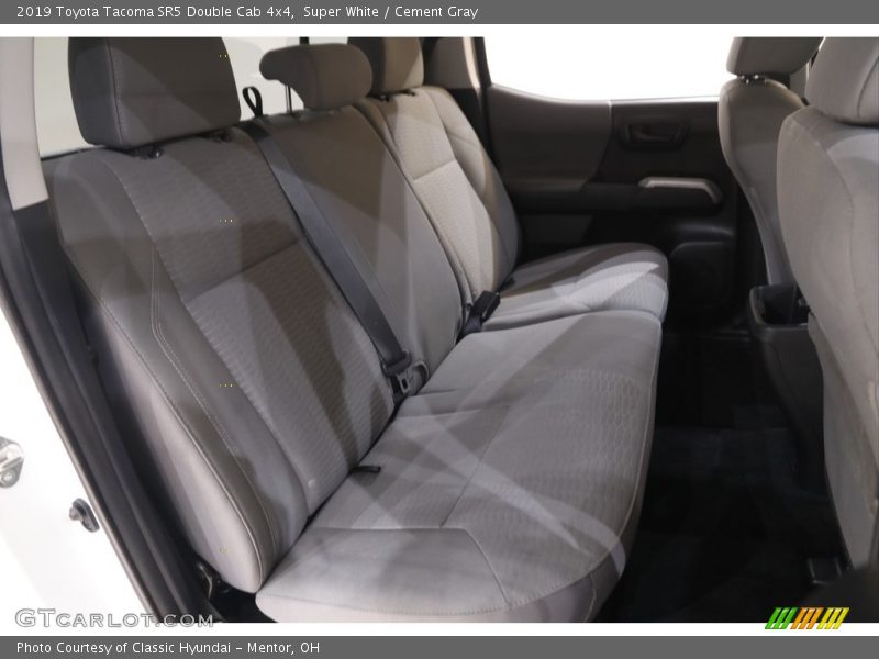 Super White / Cement Gray 2019 Toyota Tacoma SR5 Double Cab 4x4