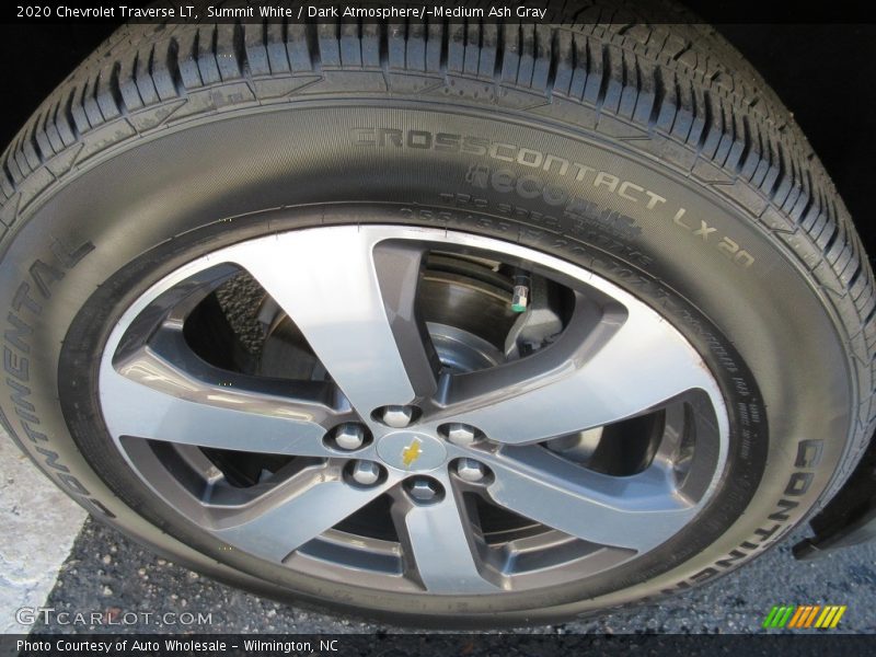 Summit White / Dark Atmosphere/­Medium Ash Gray 2020 Chevrolet Traverse LT
