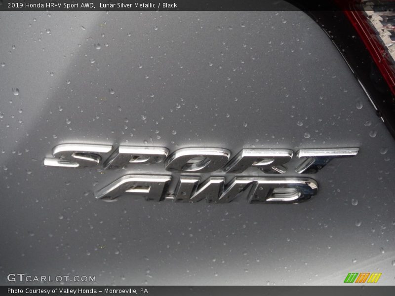 Lunar Silver Metallic / Black 2019 Honda HR-V Sport AWD