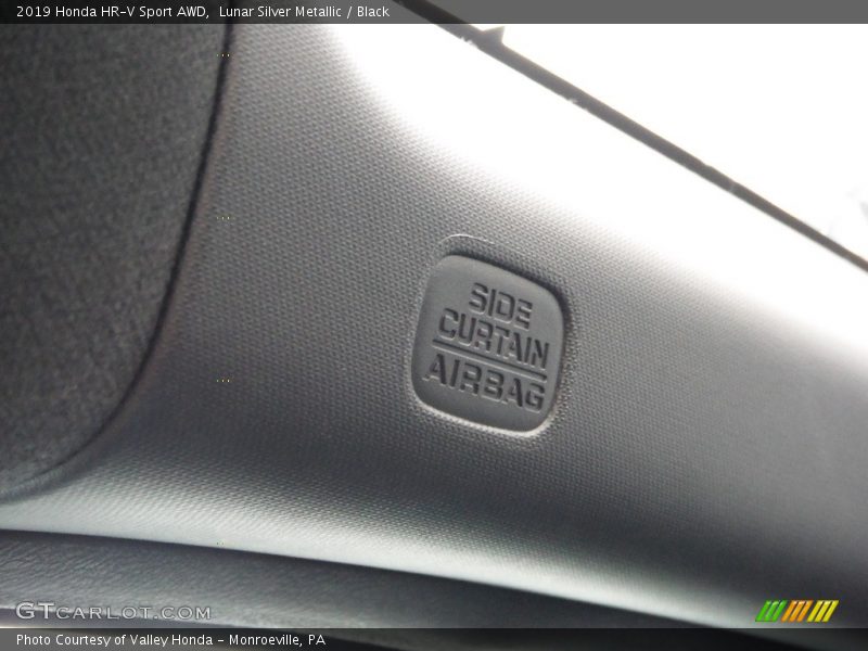 Lunar Silver Metallic / Black 2019 Honda HR-V Sport AWD