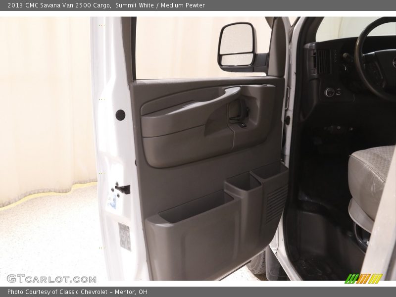 Summit White / Medium Pewter 2013 GMC Savana Van 2500 Cargo