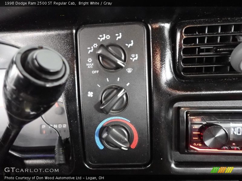 Controls of 1998 Ram 2500 ST Regular Cab