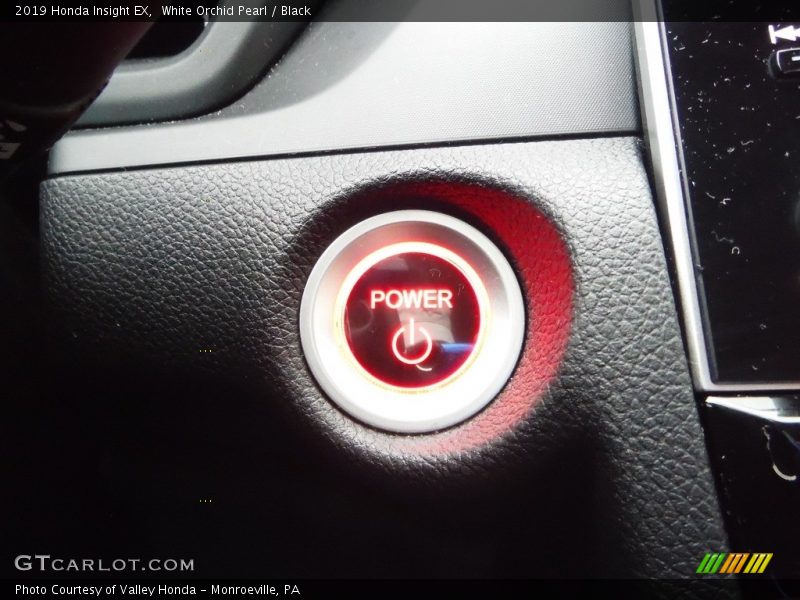 White Orchid Pearl / Black 2019 Honda Insight EX