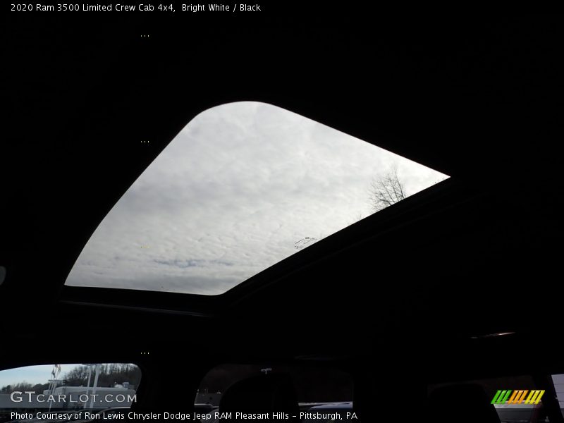 Bright White / Black 2020 Ram 3500 Limited Crew Cab 4x4