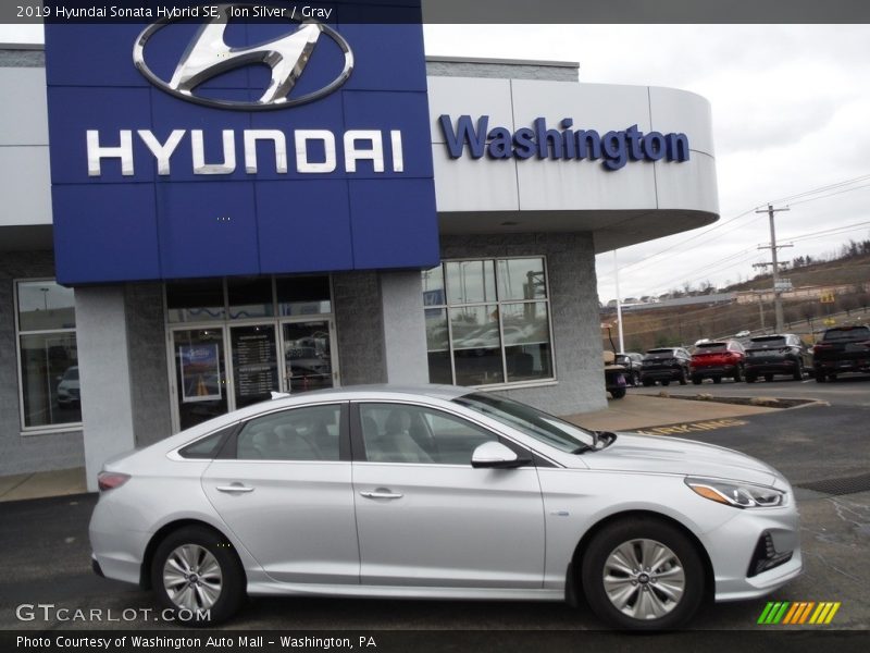 Ion Silver / Gray 2019 Hyundai Sonata Hybrid SE