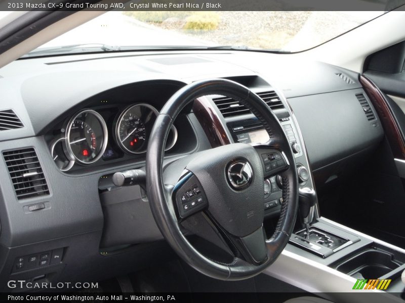 Dashboard of 2013 CX-9 Grand Touring AWD