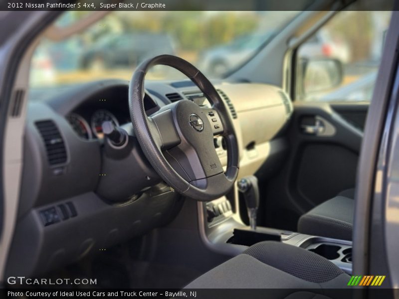 Super Black / Graphite 2012 Nissan Pathfinder S 4x4