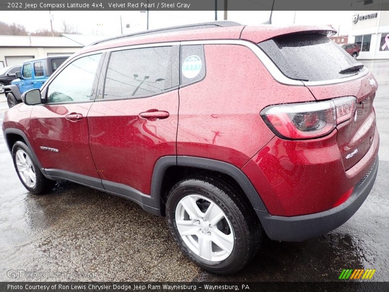 Velvet Red Pearl / Steel Gray 2022 Jeep Compass Latitude 4x4