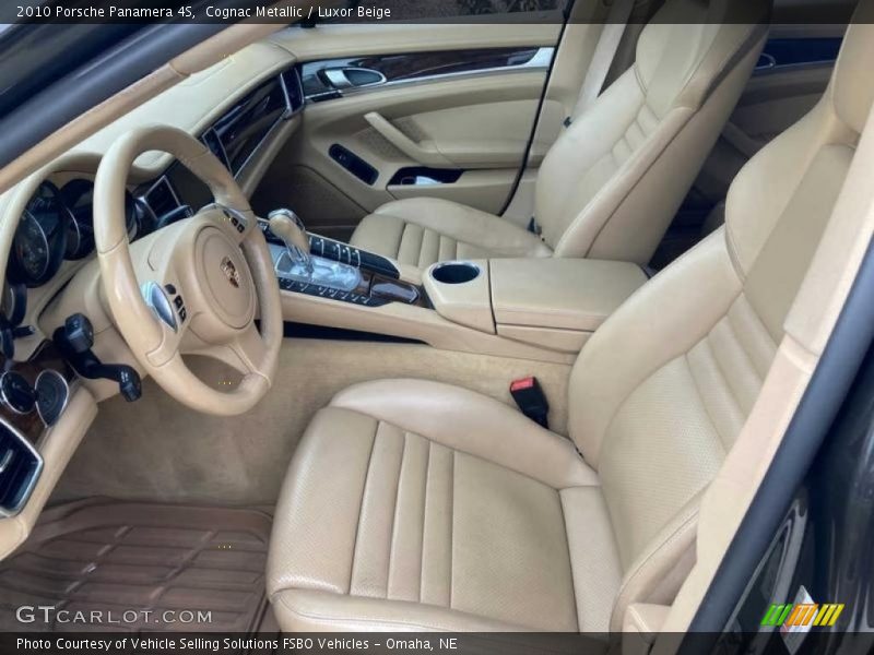 Front Seat of 2010 Panamera 4S