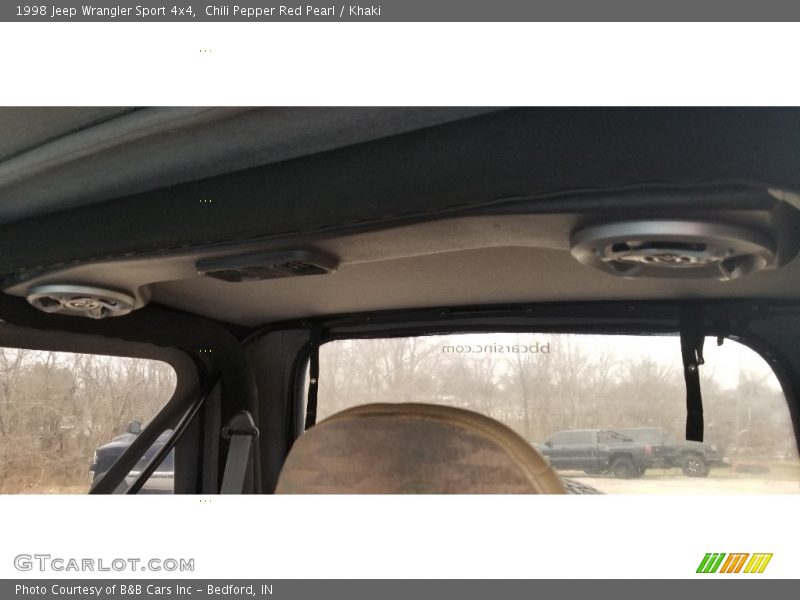 Chili Pepper Red Pearl / Khaki 1998 Jeep Wrangler Sport 4x4