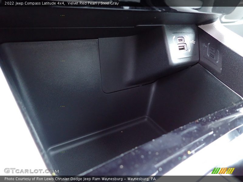 Velvet Red Pearl / Steel Gray 2022 Jeep Compass Latitude 4x4