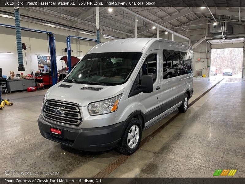Ingot Silver / Charcoal black 2019 Ford Transit Passenger Wagon XLT 350 MR Long